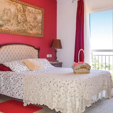 Сasa de vacaciones Awesome In With Private Swimming Pool, Outdoor Swimming Pool And Swimming Pool *