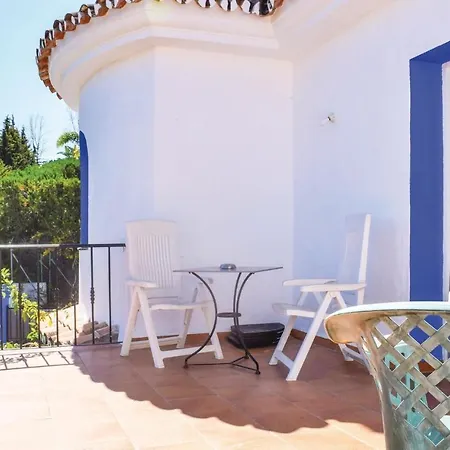 Awesome In With Private Swimming Pool, Outdoor Swimming Pool And Swimming Pool Сasa de vacaciones *